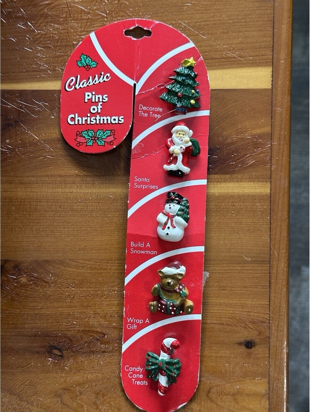Vintage Classic Pins Of Christmas Brooch Set Of 5 On Card Deadstock NEW